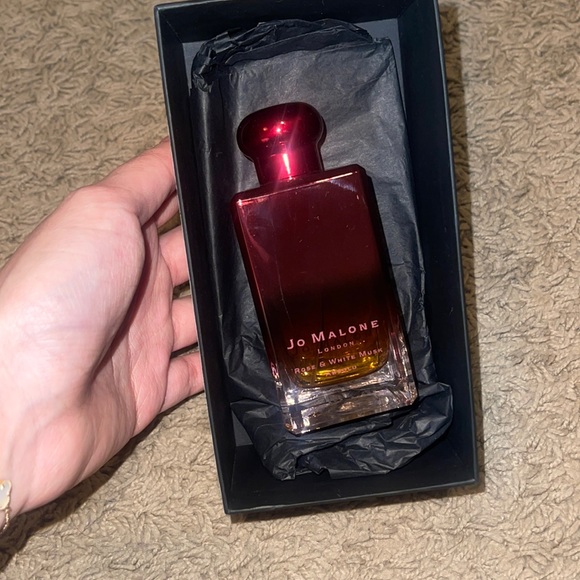 Rose and White Musk absolu